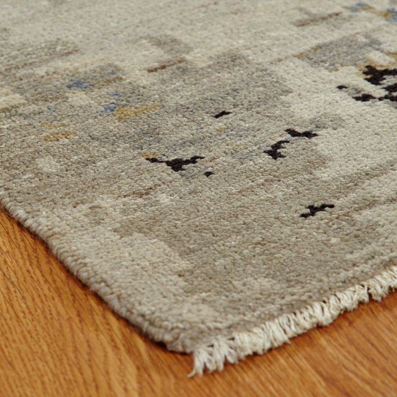 Etien Hand Knotted Geometric Area Rug, Rectangle 3' x 5'