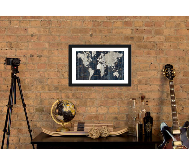 « Old World Map » de Wild Apple, reproduction d'art graphique, H 16 po x l 24 po x P 1 po, Papier encadré noir