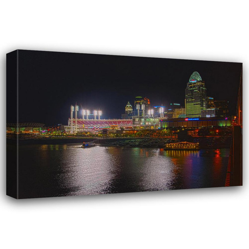 Great American Ballpark, H 16 po x l 24 po