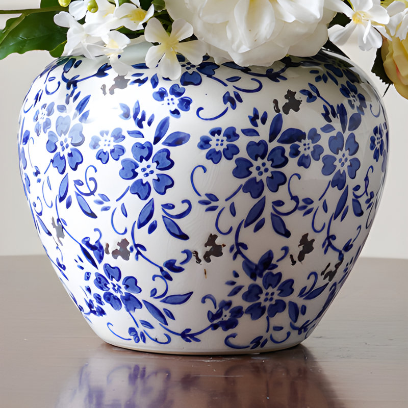 Ornements de fleurs simulées