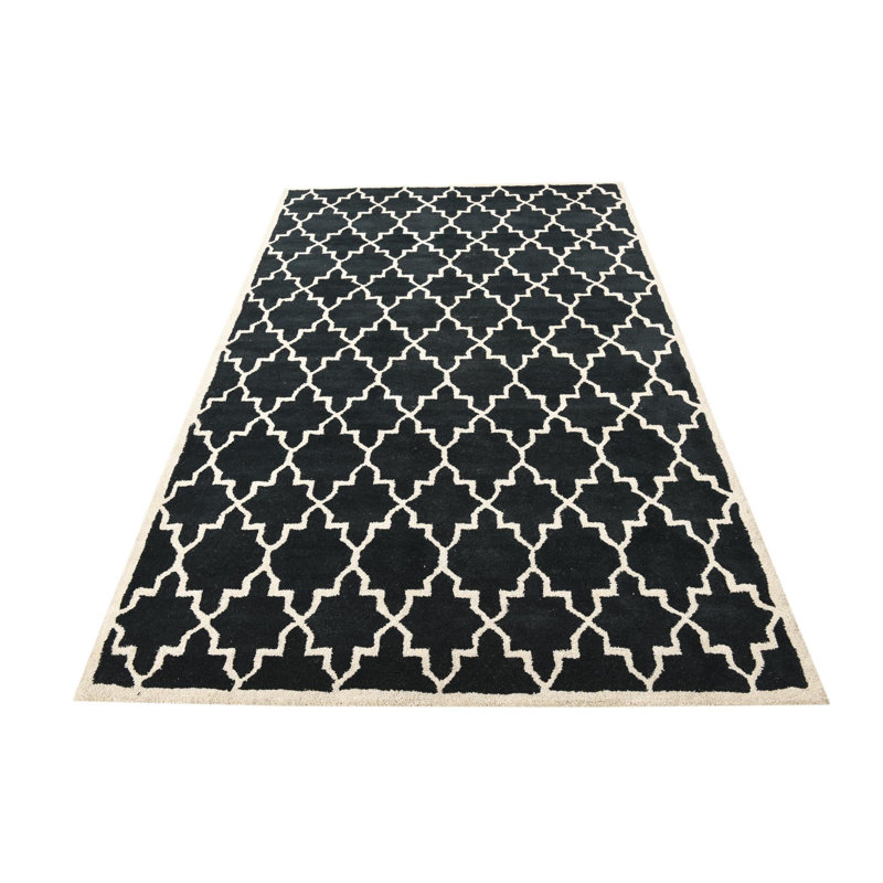 Tapis noir 5 x 8 Pineland