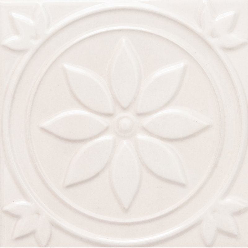 Coat of Arms 6" x 6" Ceramic Patterned Tile, White