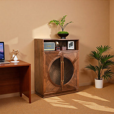 Armoire de rangement domestique