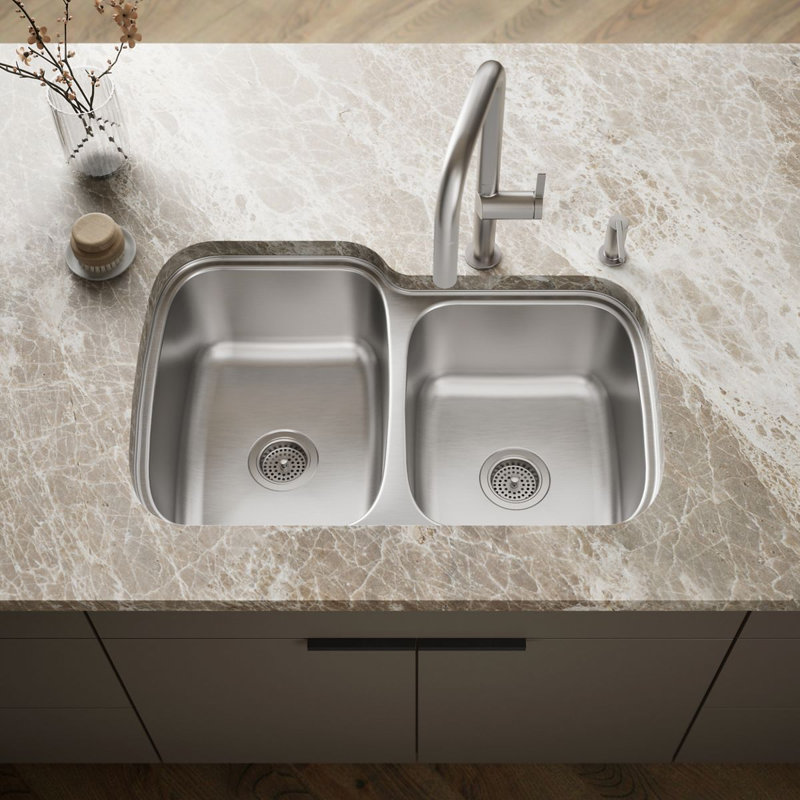 Verse 33" top-/undermount double-bowl kitchen sink