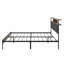 Table de chevet avec lit doux-1131998474