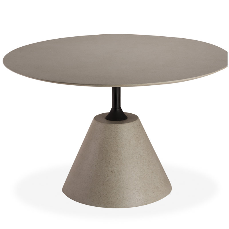 Bayridge Outdoor Round Dining Table, 47" W x 47" L x 30" H