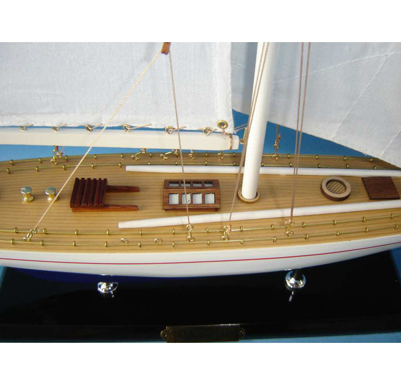 Bateau à modèle limité Harcrest