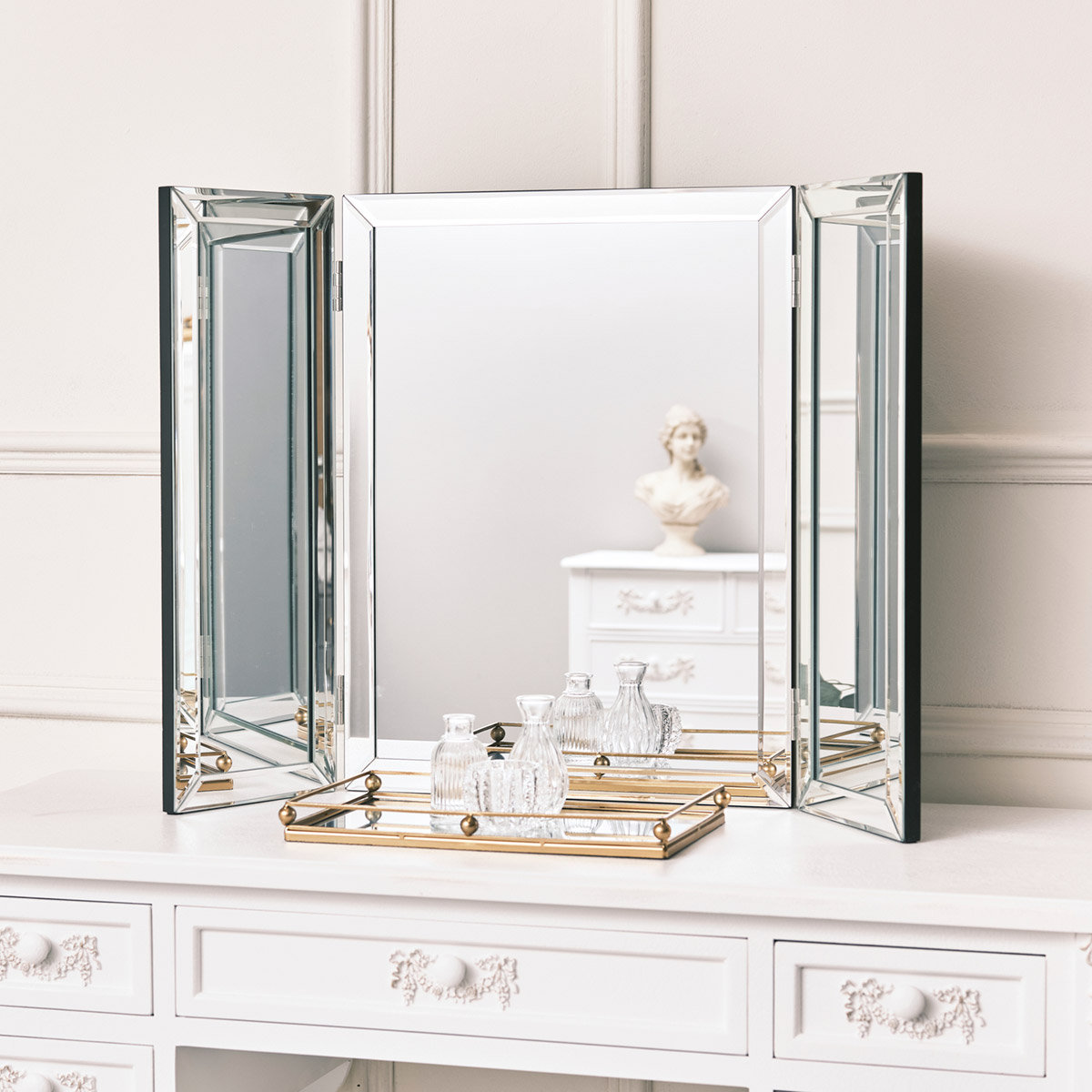 Freestanding bathroom deals mirror