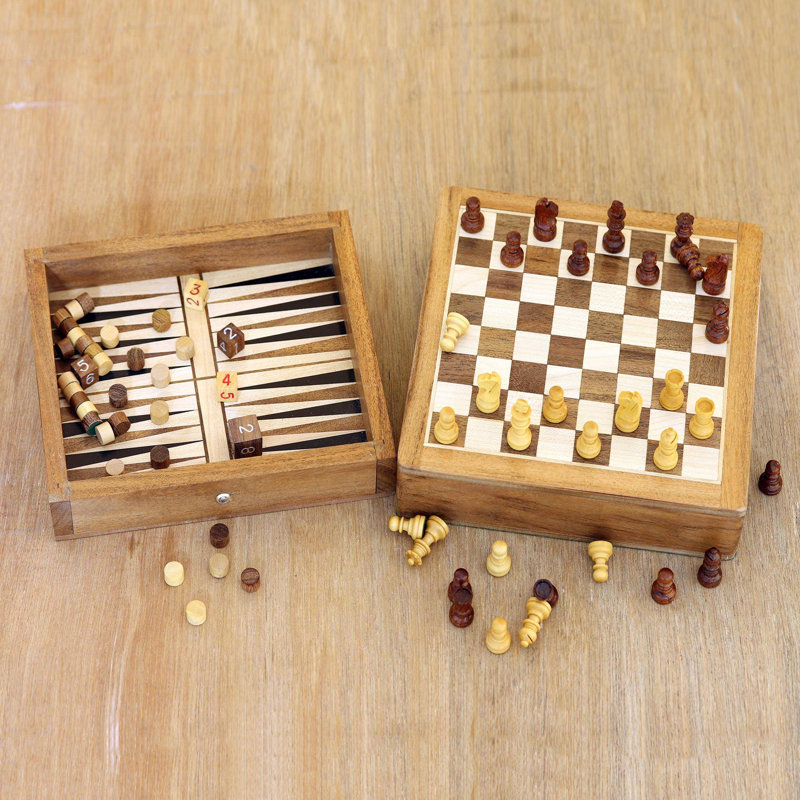 Nahlen Wildon Home® 2 Player Wood Chess