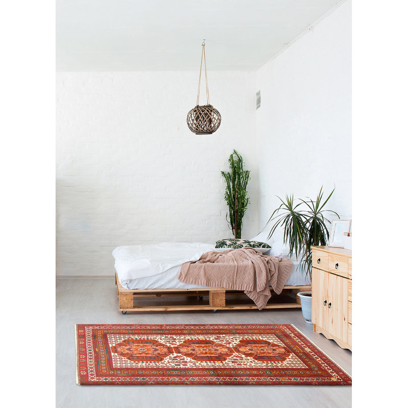 Tapis crème Teimani 3 pi 6 po x 5 pi 10 po