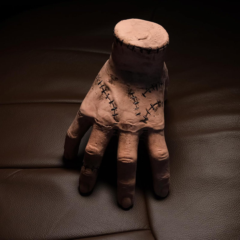Thing Hand Halloween Scary Fake Hand Props Prank Realx Latex Creative Figurine Decor Crafts Sculpture