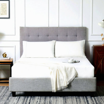 UltraLinen Breathable Fitted Sheet - Off-White Full Size - 100% French Linen Bedding with Deep Pocket - Fully Elasticized for a Perfect Fit - Luxurious and Comfortable