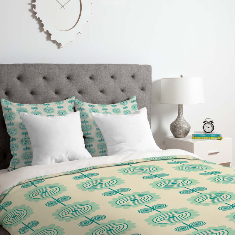 Gabriela Larios Floral Duvet Cover, Beige
