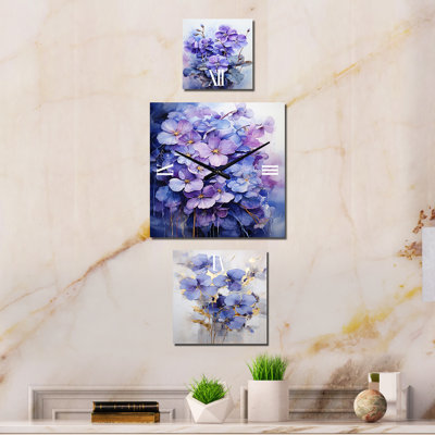 Chanea Metal Wall Clock
