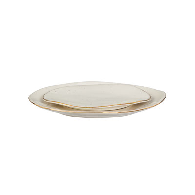 Santillanes Christmas Chic 10" Ceramic Dinner Plate