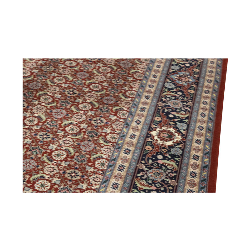 Royal Wool Oriental Area Rug