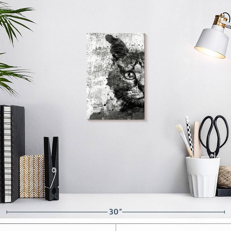Brampt Cat Face Black And White, 12" H x 8" W