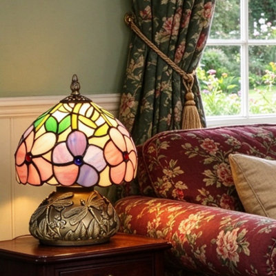 Resin and Iron Bedside Table Lamp