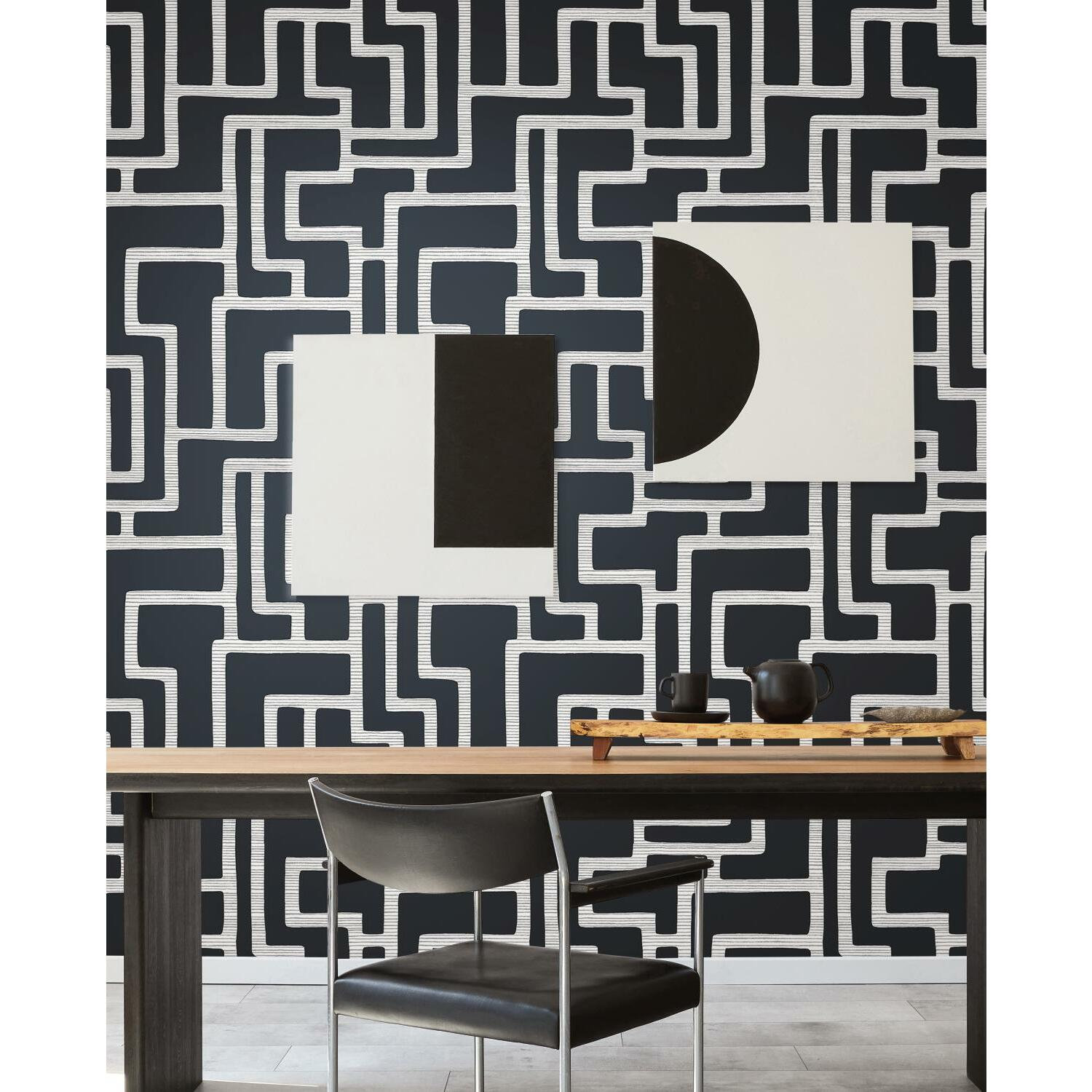 Willem Geometric Wallpaper, Black/White