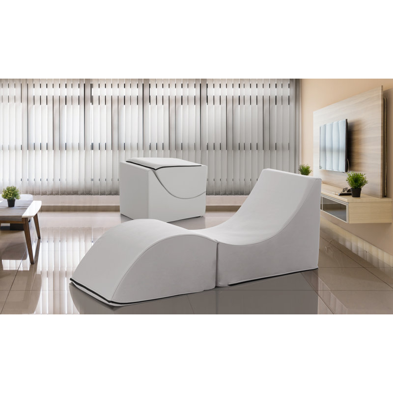 Catskill Chaise Lounge, White