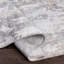 Tapis gris à motif abstrait Adilynn-610842424