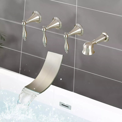 Robinet de baignoire 3 poignées