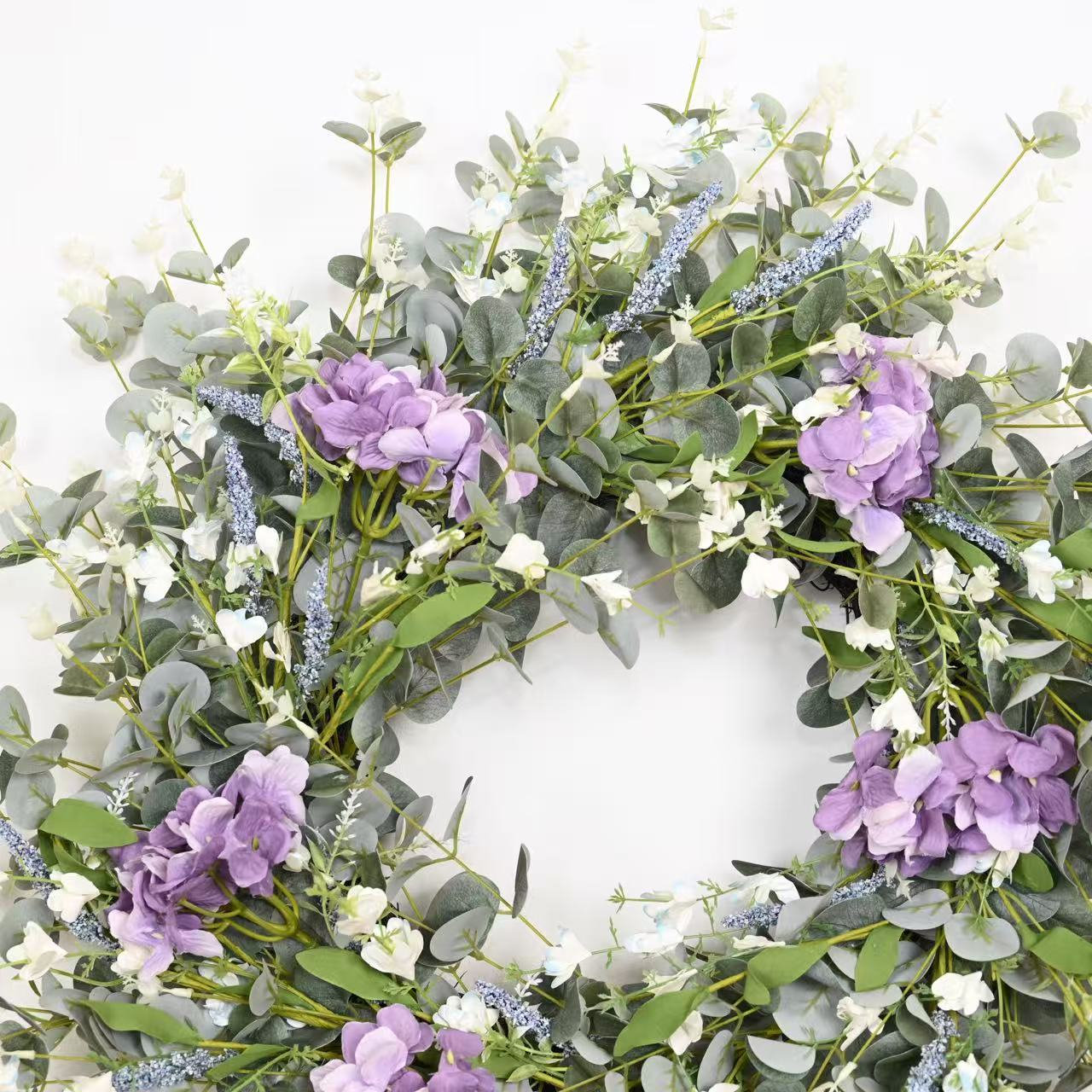 26" Handcrafted Eucalyptus No Holiday Wreath