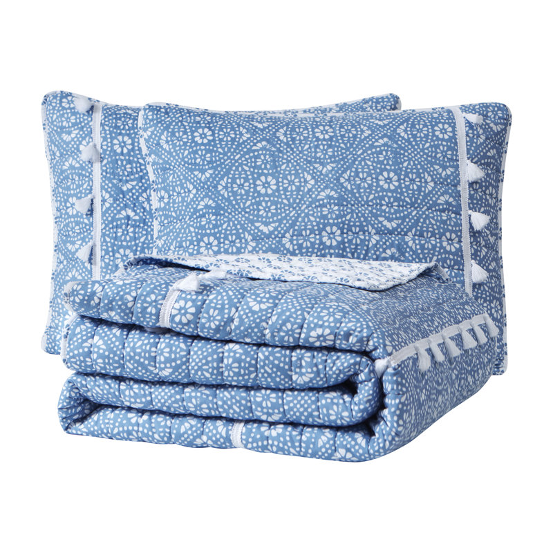 King Blue Reversible Microfiber Quilt Set with Tassels