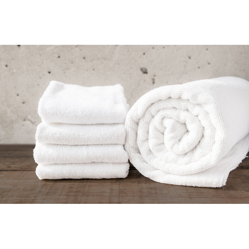 Frisbee Plush Bath Towel, White