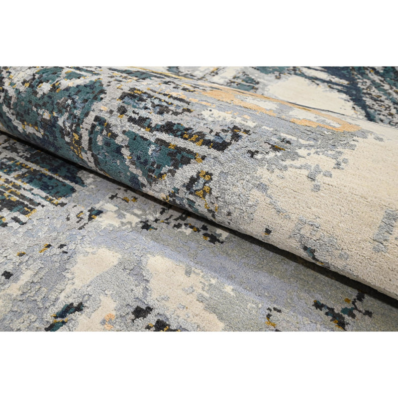 Handmade Silk and Wool Abstract Area Rug