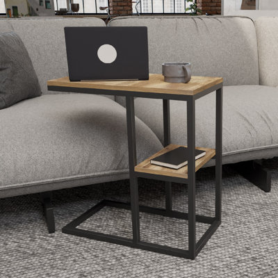 Table de bout en forme de C 17 étages avec tablette de rangement, ton en bois de chêne et structure en métal noir