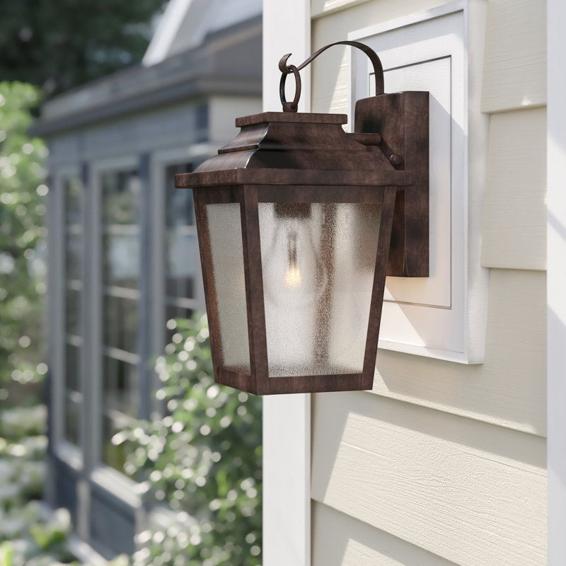 Mayhugh Aluminum Wall Light