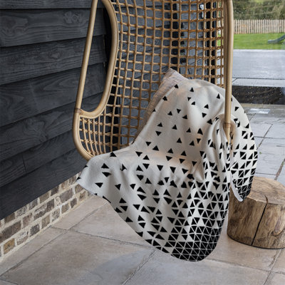 Qualls Quilted Throw Blanket