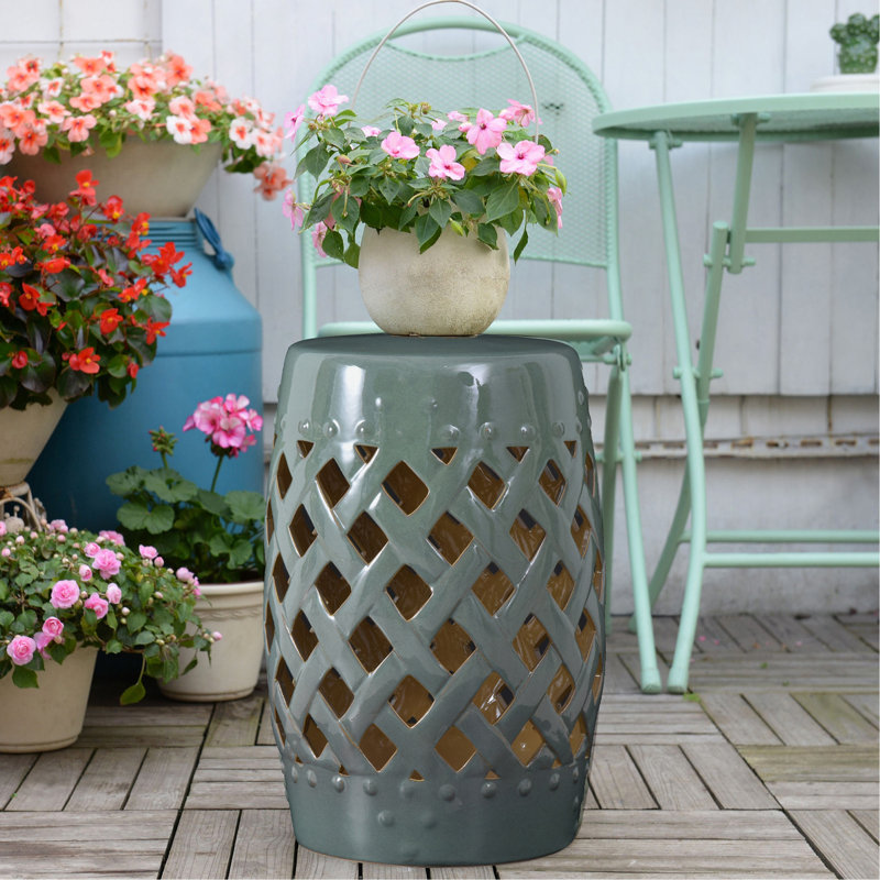 Tabouret de jardin 13 po x 18 po en céramique avec motif en treillis tissé et table de bout décorative émaillée de matériaux résistants, vert