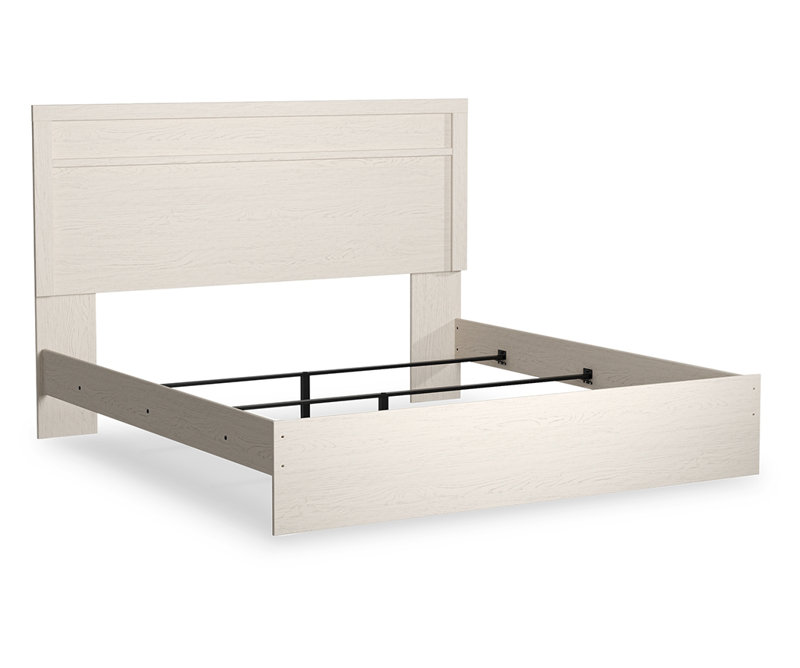 Stelsie King Panel Bed, Chest and Nightstand