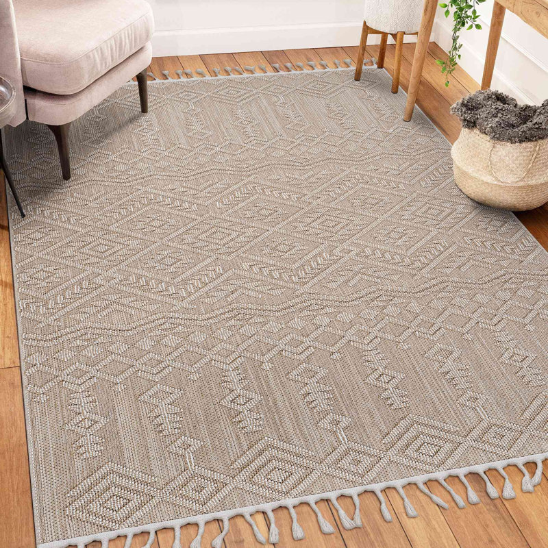 Collection Traditional Indoor/Outdoor Area Rug, Rectangle 7'9" x 10'