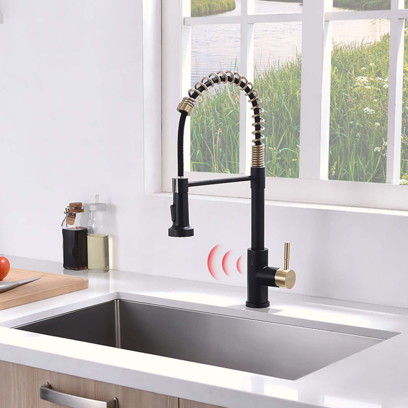 HOOSENG Pull Down Touchless Kitchen Faucet, Gold/Matte Black