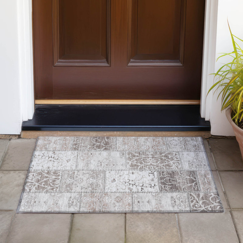 Tapis intérieur / extérieur Frisina, Rectangle 1 pi 8 po x 2 pi 6 po