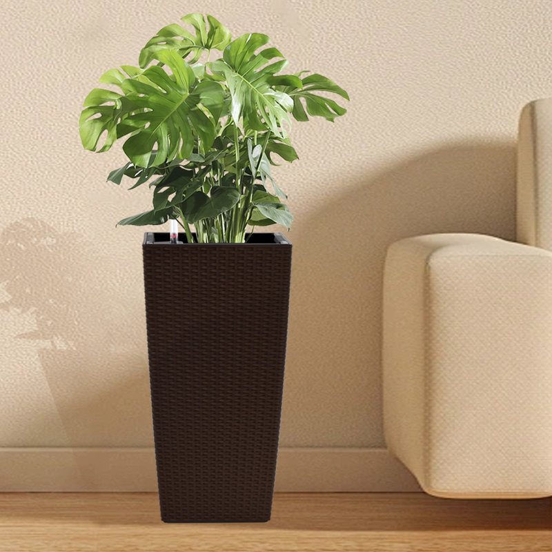 Grande jardinière d'extérieur avec arrosage automatique et conception élégante 22,6 po
