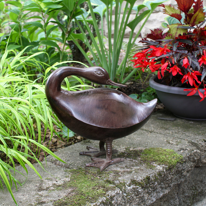 Krugerville Weather Resistant Metal Garden Statue