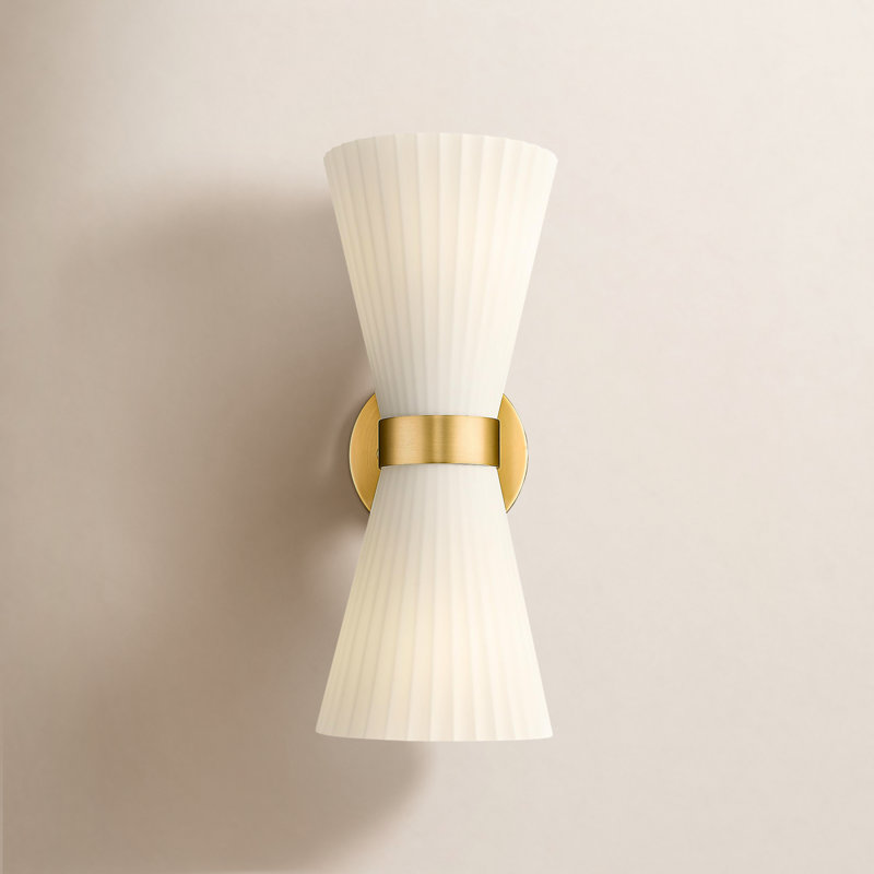 Amore 2 - Light Armed Sconce, 14.3" H x 5.9" W x 7.3" D, Begie, White