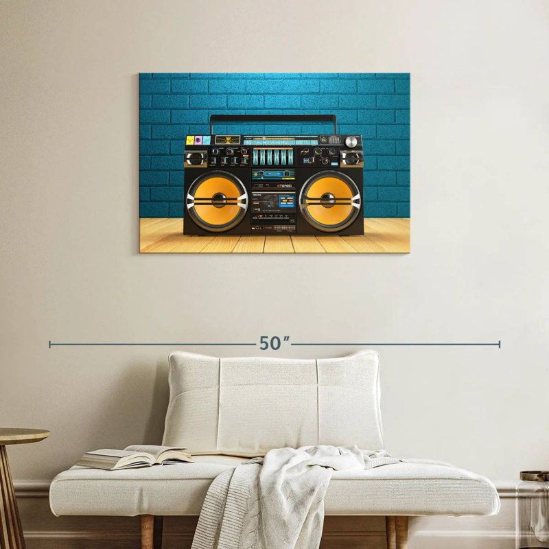 Abarca Boombox Player, H 24 po x l 36 po