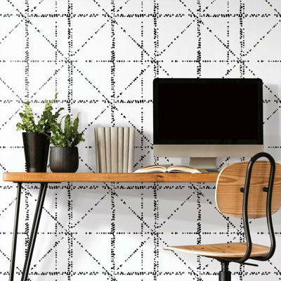 Peel & Stick Geometric Roll