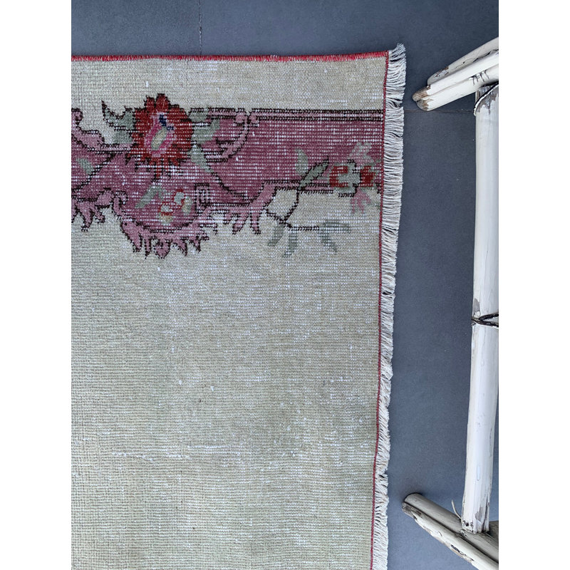 Vintage Turkish Oushak Rug with Floral Design - Perfect for Bedrooms and Organic Decor