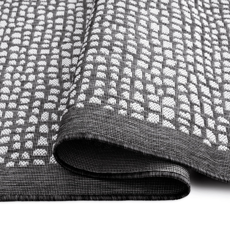 TOMMY BAHAMA Marlin Transitional Indoor/Outdoor Area Rug, Black, Rectangle 5'3" x 7'3"