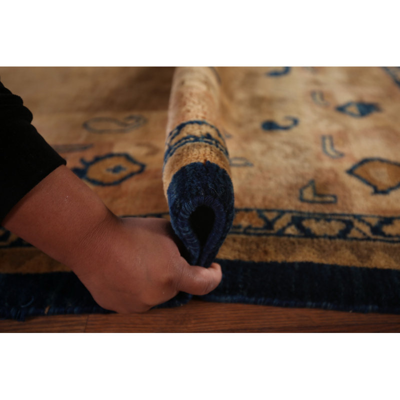 Tapis oriental brun en laine fait à la main de style Gabbeh 7 x 9