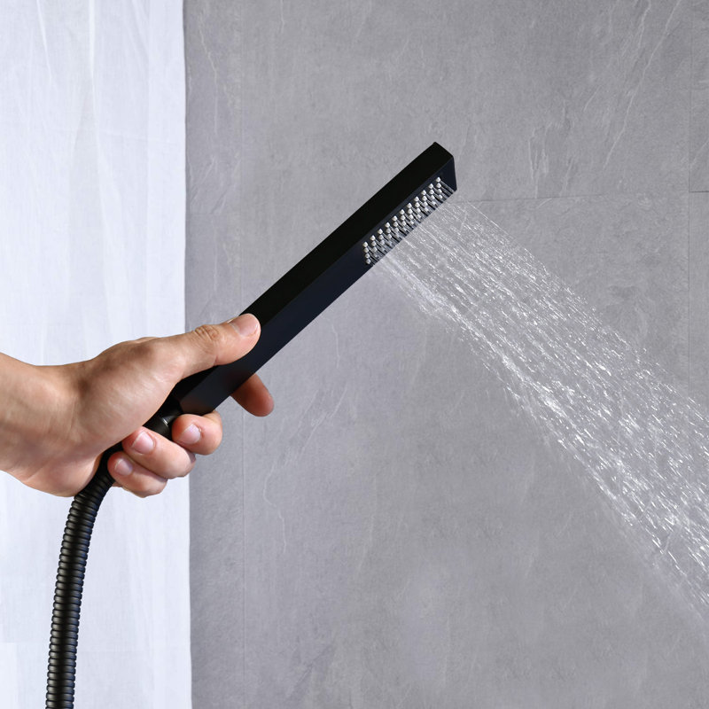 Robinet de baignoire autoportant Robinet de baignoire à fixation au sol avec douche à main
