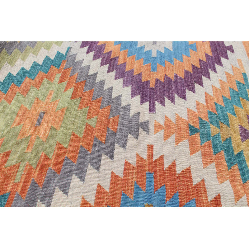 Tapis décoratif en laine noué à la main de conception unique Ivoire de 5 pi x 7 pi 10 po « New Age Anatolian »