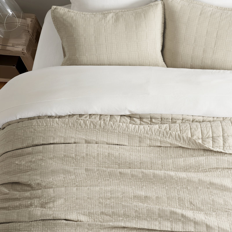 Stonewashed Crinkle Cotton Box Stitch Quilt Set, Flax Beige, Queen Quilt + 2 Queen Shams