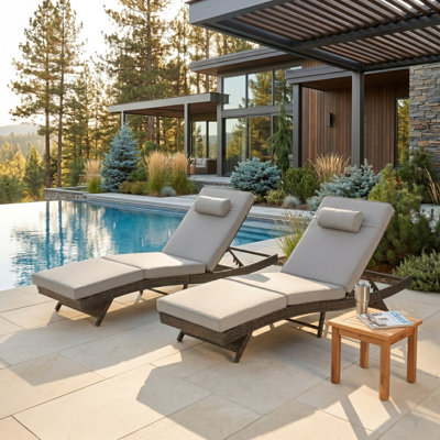 Chaise d'extérieur rembourrée en rotin réglable 2 pièces 76 pouces